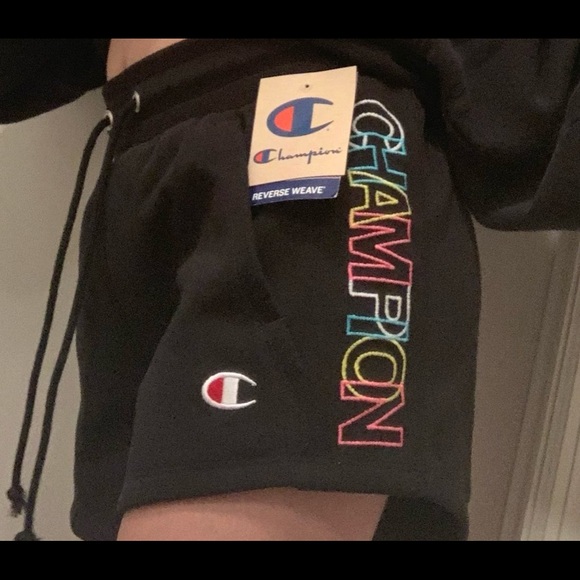 reverse weave champion shorts - Picture 2 of 5
